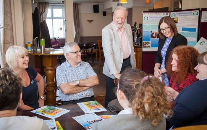 Prifysgol Abertawe'n sicrhau £2.5 miliwn o gyllid yr Undeb Ewropeaidd ar gyfer prosiect heneiddio creadigol