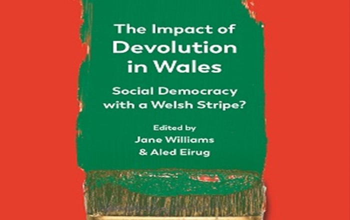 Mae'r Athro Davies yn disgrifio sut mae Covid a Brexit yn cyfuno â phroblemau hirsefydlog i gyflwyno her economaidd ddigynsail i Gymru.