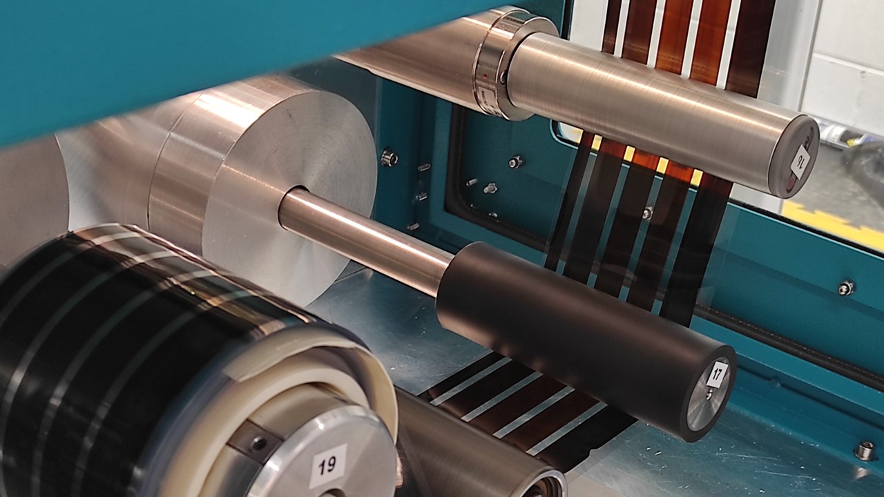 Peiriant gweithgynhyrchu ffilm solar