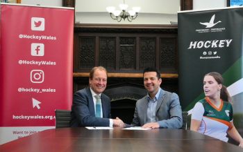 Prifysgol Abertawe'n sefydlu partneriaeth aml-flwyddyn â Hoci Cymru. 