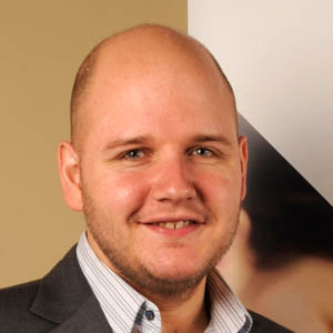 Headshot of Dr Richard Baylis